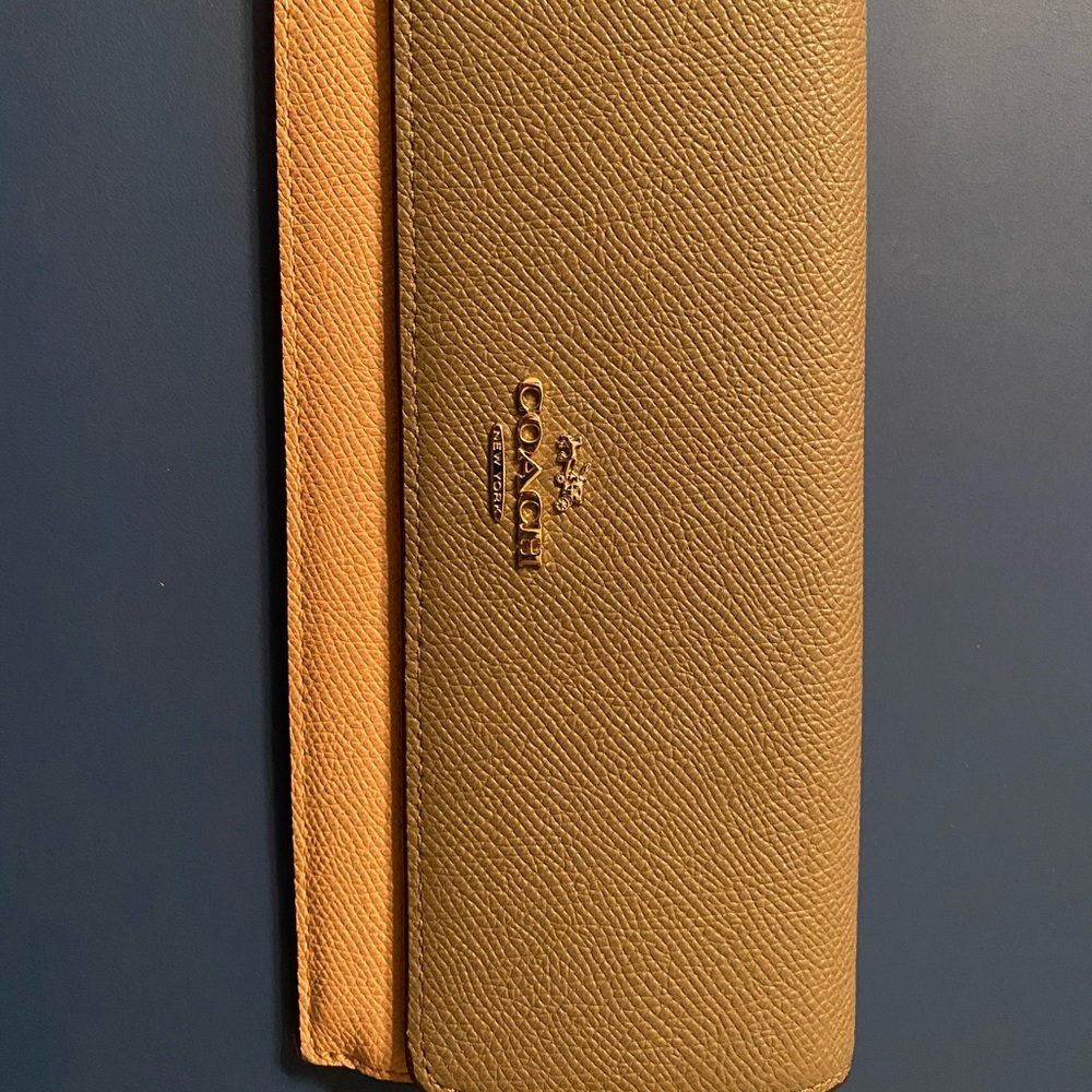 Coach wallet